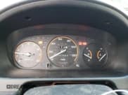 ✅ 2000 Honda CR-V LX • VIN: JHLRD1749YC054162 • Lot: 88889985. Wystawiony na Copart z przebiegiem 462 565 mil. Bezpłatny archiwum sprzedaży aukcyjnych z USA i szczegółowy raport historii pojazdu na DreamBid. Zdjęcie 9.