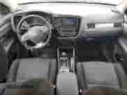 2017 Mitsubishi Outlander SE с VIN JA4AD3A33HZ021302, выставлен на аукционе Copart как лот 80119265 с пробегом 116 028 миль миль и Списание • Salvage title. История ставок и продаж доступна на DreamBid. Изображение 8.