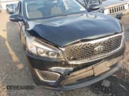 ✅ 2016 Kia Sorento LX • VIN: 5XYPGDA30GG043557 • Lot: 42850192. Wystawiony na IAAI z przebiegiem 93 951 mil. Bezpłatny archiwum sprzedaży aukcyjnych z USA i szczegółowy raport historii pojazdu na DreamBid. Zdjęcie 6.