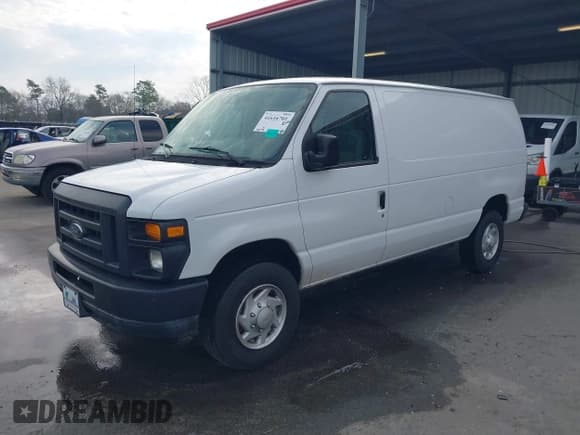 ✅ 2013 Ford Econoline Cargo Commercial • VIN: 1FTNE2EL2DDA97948 • Lot: 41616701. Listed on IAAI with 199,739 mi. Free auction sales archive from the USA and detailed vehicle history report at DreamBid. Image 2.