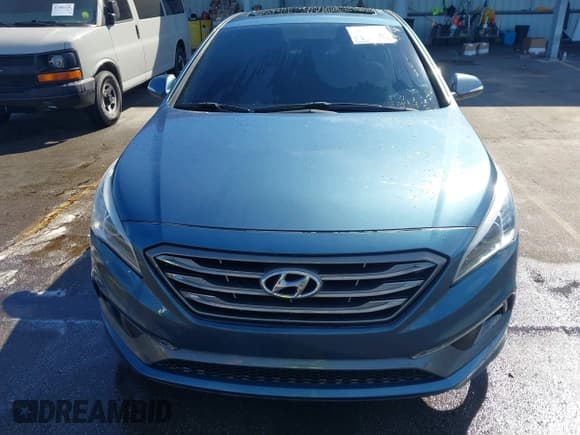 ✅ 2017 Hyundai Sonata Sport • VIN: 5NPE34AF3HH448688 • Лот: 43433700. Опубликован ранее на IAAI с пробегом 218 274 миль. Бесплатный доступ к архиву аукционных продаж из США и подробный отчёт об истории автомобиля на DreamBid. Изображение 6.