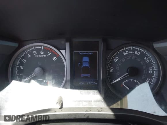 ✅ 2020 Toyota Tacoma SR5 • VIN: 3TMAZ5CN1LM139635 • Lot: 42313763. Wystawiony na IAAI z przebiegiem 72 752 mil. Bezpłatny archiwum sprzedaży aukcyjnych z USA i szczegółowy raport historii pojazdu na DreamBid. Zdjęcie 7.