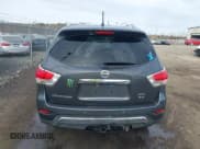 ✅ 2014 Nissan Pathfinder SV • VIN: 5N1AR2MM3EC712717 • Lot: 41698690. Listed on IAAI with 119,936 mi. Free auction sales archive from the USA and detailed vehicle history report at DreamBid. Image 17.