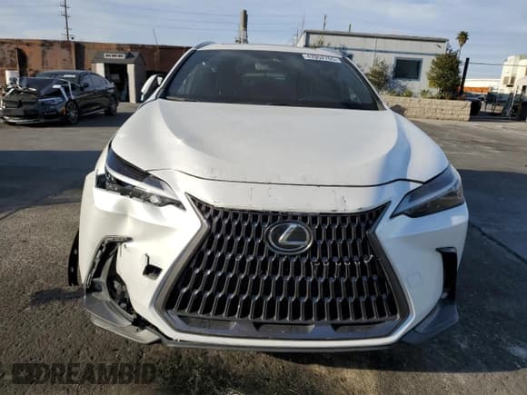 ✅ 2022 Lexus NX 350h • VIN: JTJAKCEZ0N2000242 • Лот: 47052765. Опубликован ранее на Copart с пробегом Не указан. Бесплатный доступ к архиву аукционных продаж из США и подробный отчёт об истории автомобиля на DreamBid. Изображение 5.