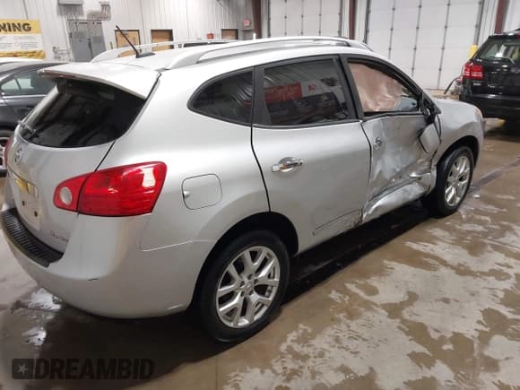 ✅ 2012 Nissan Rogue S • VIN: JN8AS5MV7CW354587 • Lot: 43401100. Wystawiony na IAAI z przebiegiem 108 006 mil. Bezpłatny archiwum sprzedaży aukcyjnych z USA i szczegółowy raport historii pojazdu na DreamBid. Zdjęcie 4.