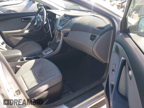 ✅ 2012 Hyundai Elantra GLS • VIN: KMHDH4AE5CU272287 • Lot: 43771253. Listed on IAAI with 164,210 mi. Free auction sales archive from the USA and detailed vehicle history report at DreamBid. Image 5.
