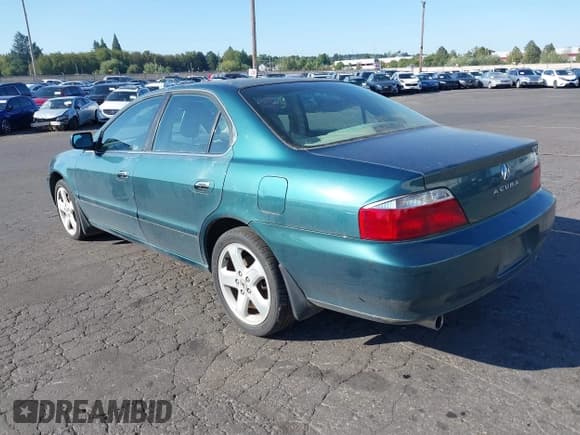 ✅ 2002 Acura TL Type S • VIN: 19UUA56992A052761 • Lot: 43236150. Wystawiony na IAAI z przebiegiem 218 637 mil. Bezpłatny archiwum sprzedaży aukcyjnych z USA i szczegółowy raport historii pojazdu na DreamBid. Zdjęcie 3.