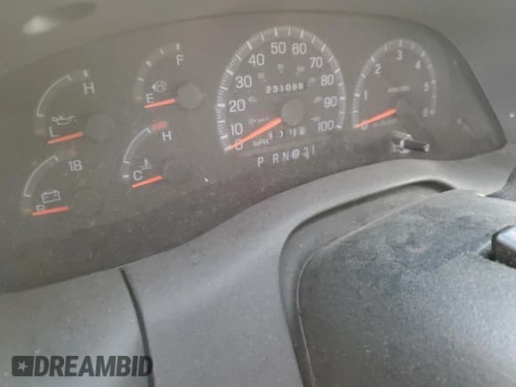 ✅ 1997 Ford F-250 • VIN: 1FTFX27L1VNB81458 • Lot: 83206264. Listed on Copart with 231,088 mi. Free auction sales archive from the USA and detailed vehicle history report at DreamBid. Image 9.