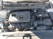 ✅ 2021 Kia Forte LXS • VIN: 3KPF24AD7ME294992 • Lot: 43819434. Wystawiony na IAAI z przebiegiem 171 562 mil. Bezpłatny archiwum sprzedaży aukcyjnych z USA i szczegółowy raport historii pojazdu na DreamBid. Zdjęcie 10.