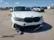 2021 BMW 3 Series 330i z VIN 3MW5R1J02M8C15436, wystawiony jako Copart lot #69011845 z przebiegiem 38 714 mil mil oraz Czysty tytuł • Clean title. Historia ofert i sprzedaży dostępna na DreamBid. Obrazek 13.