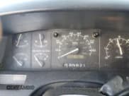 ✅ 1993 Ford Bronco XL • VIN: 1FMEU15N9PLA72050 • Лот: 71964234. Опубликован ранее на Copart с пробегом 260 217 миль. Бесплатный доступ к архиву аукционных продаж из США и подробный отчёт об истории автомобиля на DreamBid. Изображение 9.