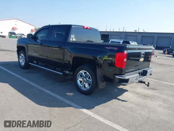✅ 2016 Chevrolet Silverado 1500 LT • VIN: 3GCUKREC3GG286354 • Lot: 43255639. Listed on IAAI with 139,480 mi. Free auction sales archive from the USA and detailed vehicle history report at DreamBid. Image 3.