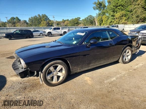✅ 2012 Dodge Challenger SXT Plus • VIN: 2C3CDYAG1CH148044 • Лот: 91060215. Опубликован ранее на Copart с пробегом 124 780 миль. Бесплатный доступ к архиву аукционных продаж из США и подробный отчёт об истории автомобиля на DreamBid. Изображение 1.