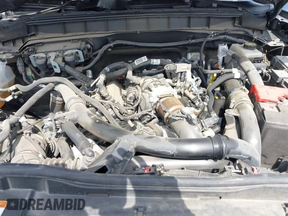 ✅ 2021 Ford Bronco • VIN: 1FMEE5DP3MLB06714 • Lot: 42158775. Wystawiony na IAAI z przebiegiem 40 947 mil. Bezpłatny archiwum sprzedaży aukcyjnych z USA i szczegółowy raport historii pojazdu na DreamBid. Zdjęcie 10.