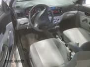 ✅ 2010 Hyundai Accent GS • VIN: KMHCM3AC0AU185040 • Лот: 57866765. Опубликован ранее на Copart с пробегом 138 732 миль. Бесплатный доступ к архиву аукционных продаж из США и подробный отчёт об истории автомобиля на DreamBid. Изображение 8.