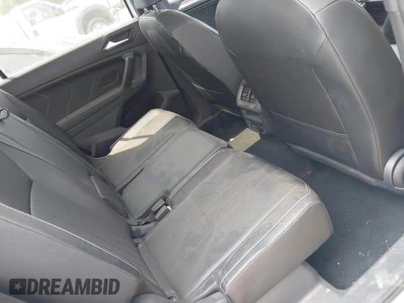 ✅ 2024 Volkswagen Tiguan SE R-Line Black • VIN: 3VVCB7AX5RM053896 • Lot: 41883670. Listed on IAAI with 11,239 mi. Free auction sales archive from the USA and detailed vehicle history report at DreamBid. Image 8.