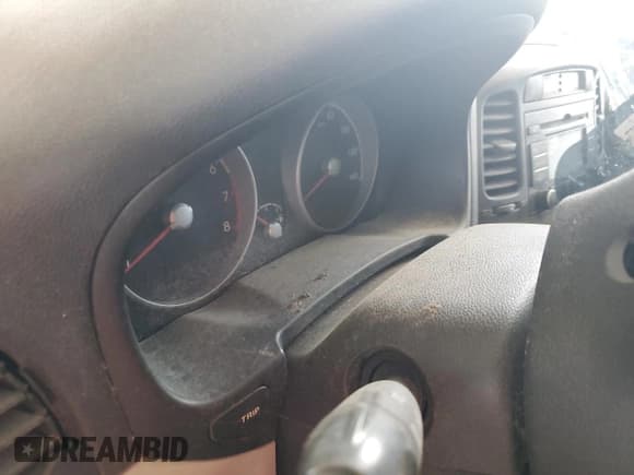 ✅ 2011 Hyundai Accent GLS • VIN: KMHCN4AC0BU618411 • Лот: 68515385. Опубликован ранее на Copart с пробегом Не указан. Бесплатный доступ к архиву аукционных продаж из США и подробный отчёт об истории автомобиля на DreamBid. Изображение 9.