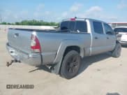 ✅ 2015 Toyota Tacoma PreRunner • VIN: 5TFKU4HN1FX006443 • Lot: 42396815. Listed on IAAI with 176,592 mi. Free auction sales archive from the USA and detailed vehicle history report at DreamBid. Image 4.