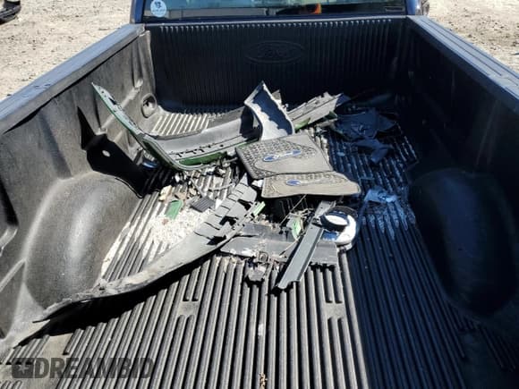 ✅ 2009 Ford F-150 XL • VIN: 1FTRF12809KA17106 • Лот: 50728765. Опубликован ранее на Copart с пробегом 133 491 миль. Бесплатный доступ к архиву аукционных продаж из США и подробный отчёт об истории автомобиля на DreamBid. Изображение 11.