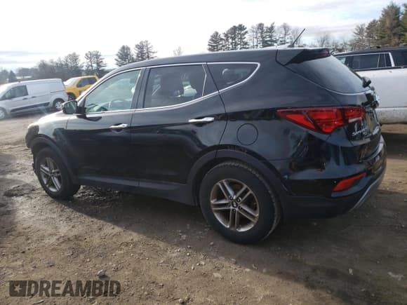 ✅ 2018 Hyundai Santa Fe 2.4L • VIN: 5NMZT3LB5JH069006 • Лот: 37106213. Опубликован ранее на Copart с пробегом 63 120 миль. Бесплатный доступ к архиву аукционных продаж из США и подробный отчёт об истории автомобиля на DreamBid. Изображение 2.