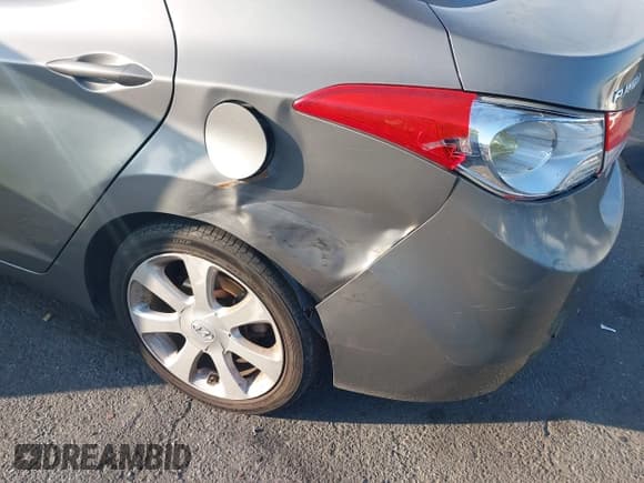 ✅ 2012 Hyundai Elantra GLS • VIN: 5NPDH4AE0CH149477 • Lot: 43529358. Listed on IAAI with 168,138 mi. Free auction sales archive from the USA and detailed vehicle history report at DreamBid. Image 6.