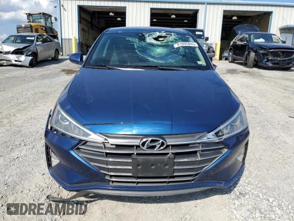 ✅ 2020 Hyundai Elantra SEL • VIN: 5NPD84LFXLH573142 • Лот: 81095845. Опубликован ранее на Copart с пробегом 152 077 миль. Бесплатный доступ к архиву аукционных продаж из США и подробный отчёт об истории автомобиля на DreamBid. Изображение 5.