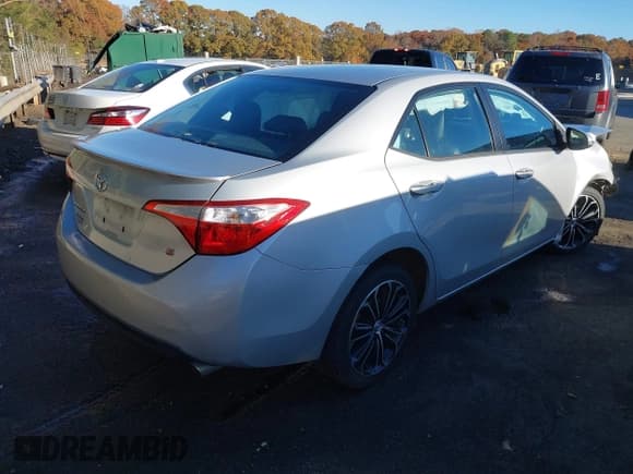 ✅ 2015 Toyota Corolla S Plus • VIN: 2T1BURHE5FC367959 • Lot: 43644568. Listed on IAAI with 115,197 mi. Free auction sales archive from the USA and detailed vehicle history report at DreamBid. Image 4.