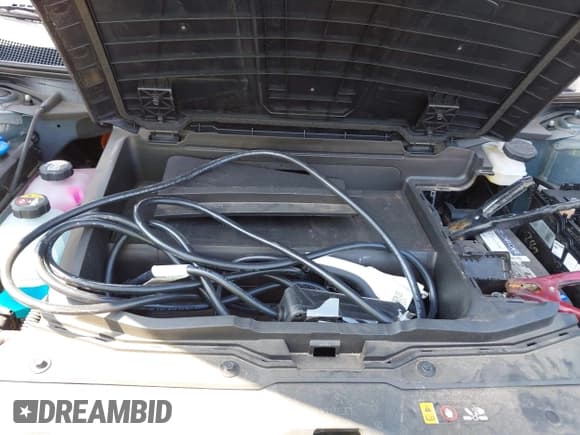 ✅ 2023 Hyundai Ioniq 5 SEL • VIN: KM8KN4AE3PU142837 • Lot: 42391734. Listed on IAAI with 25,411 mi. Free auction sales archive from the USA and detailed vehicle history report at DreamBid. Image 12.