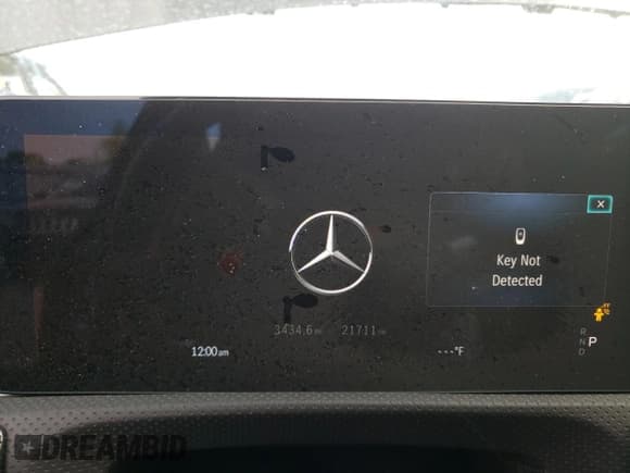 ✅ 2024 Mercedes-Benz CLA 250 • VIN: W1K5J4HB6RN452492 • Lot: 71211755. Wystawiony na Copart z przebiegiem 21 711 mil. Bezpłatny archiwum sprzedaży aukcyjnych z USA i szczegółowy raport historii pojazdu na DreamBid. Zdjęcie 9.