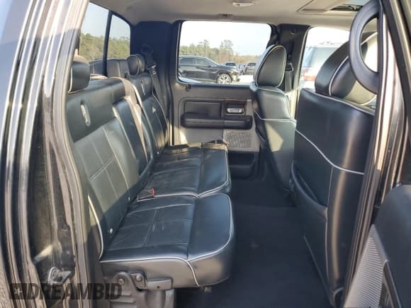 ✅ 2008 Lincoln Mark LT • VIN: 5LTPW16518FJ03424 • Lot: 86729474. Listed on Copart with 136,981 mi. Free auction sales archive from the USA and detailed vehicle history report at DreamBid. Image 10.