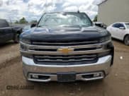 ✅ 2020 Chevrolet Silverado 1500 LTZ • VIN: 3GCUYGED0LG385669 • Lot: 68326214. Wystawiony na Copart z przebiegiem 69 565 mil. Bezpłatny archiwum sprzedaży aukcyjnych z USA i szczegółowy raport historii pojazdu na DreamBid. Zdjęcie 5.