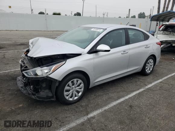 ✅ 2022 Hyundai Accent SE • VIN: 3KPC24A61NE157651 • Lot: 76188974. Wystawiony na Copart z przebiegiem 26 627 mil. Bezpłatny archiwum sprzedaży aukcyjnych z USA i szczegółowy raport historii pojazdu na DreamBid. Zdjęcie 1.