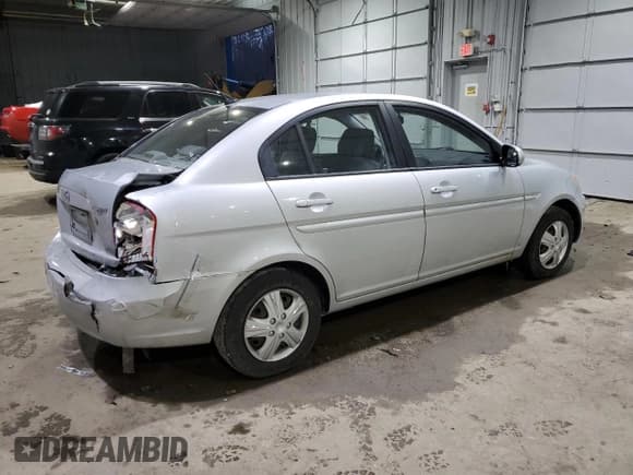 ✅ 2011 Hyundai Accent GLS • VIN: KMHCN4AC2BU572175 • Лот: 86632804. Опубликован ранее на Copart с пробегом 180 360 миль. Бесплатный доступ к архиву аукционных продаж из США и подробный отчёт об истории автомобиля на DreamBid. Изображение 3.