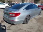 ✅ 2018 Honda Accord Sport • VIN: 1HGCV1F38JA109177 • Lot: 43616699. Wystawiony na IAAI z przebiegiem 108 085 mil. Bezpłatny archiwum sprzedaży aukcyjnych z USA i szczegółowy raport historii pojazdu na DreamBid. Zdjęcie 4.