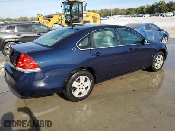 ✅ 2007 Chevrolet Impala LS • VIN: 2G1WB58K479410395 • Lot: 89886155. Listed on Copart with 154,298 mi. Free auction sales archive from the USA and detailed vehicle history report at DreamBid. Image 3.