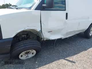 2022 Chevrolet City Express Cargo с VIN 1GCWGAF13N1243010, выставлен на аукционе IAAI как лот 42579261 с пробегом 57 021 миль миль и . История ставок и продаж доступна на DreamBid. Изображение 6.