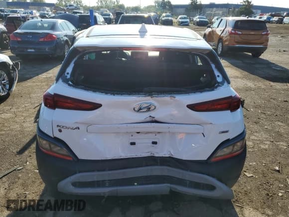 ✅ 2022 Hyundai Kona SE • VIN: KM8K2CAB4NU900187 • Лот: 67952634. Опубликован ранее на Copart с пробегом 22 357 миль. Бесплатный доступ к архиву аукционных продаж из США и подробный отчёт об истории автомобиля на DreamBid. Изображение 6.