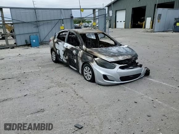 ✅ 2015 Hyundai Accent GLS • VIN: KMHCT4AE6FU816536 • Лот: 58356194. Опубликован ранее на Copart с пробегом Не указан. Бесплатный доступ к архиву аукционных продаж из США и подробный отчёт об истории автомобиля на DreamBid. Изображение 11.