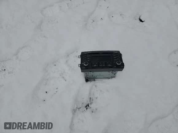 ✅ 2011 Kia Sorento EX • VIN: 5XYKUDA28BG061159 • Лот: 91492845. Опубликован ранее на Copart с пробегом 173 423 миль. Бесплатный доступ к архиву аукционных продаж из США и подробный отчёт об истории автомобиля на DreamBid. Изображение 13.