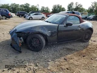 ✅ 2018 Mazda MX-5 Miata Club • VIN: JM1NDAC71J0202002 • Лот: 65565055. Опубликован ранее на Copart с пробегом 64 901 миль. Бесплатный доступ к архиву аукционных продаж из США и подробный отчёт об истории автомобиля на DreamBid. Изображение 1.