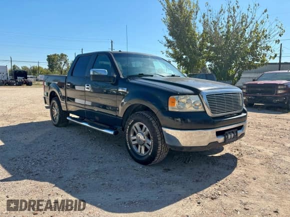 ✅ 2007 Ford F-150 XLT • VIN: 1FTRW12W67FA76326 • Lot: 91427975. Wystawiony na Copart z przebiegiem 214 557 mil. Bezpłatny archiwum sprzedaży aukcyjnych z USA i szczegółowy raport historii pojazdu na DreamBid. Zdjęcie 1.