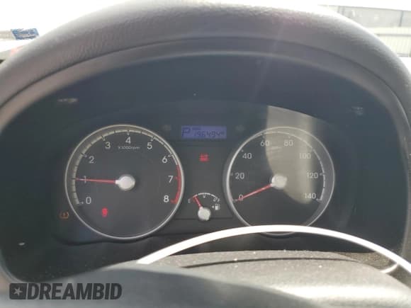 ✅ 2010 Hyundai Accent GS • VIN: KMHCM3AC2AU180034 • Лот: 60866855. Опубликован ранее на Copart с пробегом 196 494 миль. Бесплатный доступ к архиву аукционных продаж из США и подробный отчёт об истории автомобиля на DreamBid. Изображение 9.