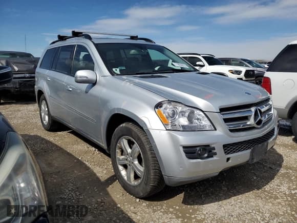 ✅ 2007 Mercedes-Benz GL 450 • VIN: 4JGBF22E47A242219 • Lot: 71835974. Wystawiony na Copart z przebiegiem 152 354 mil. Bezpłatny archiwum sprzedaży aukcyjnych z USA i szczegółowy raport historii pojazdu na DreamBid. Zdjęcie 4.