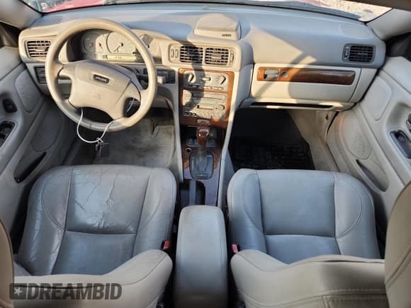 ✅ 2004 Volvo C70 • VIN: YV1NC62D94J044752 • Lot: 92611505. Listed on Copart with 118,337 mi. Free auction sales archive from the USA and detailed vehicle history report at DreamBid. Image 8.
