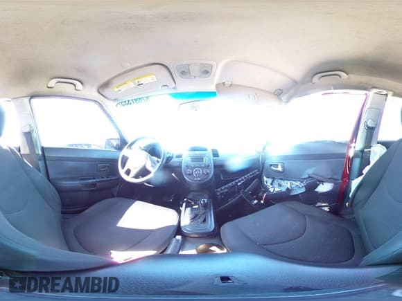 ✅ 2013 Kia Soul • VIN: KNDJT2A57D7579373 • Lot: 82697335. Wystawiony na Copart z przebiegiem 277 126 mil. Bezpłatny archiwum sprzedaży aukcyjnych z USA i szczegółowy raport historii pojazdu na DreamBid. Zdjęcie 15.