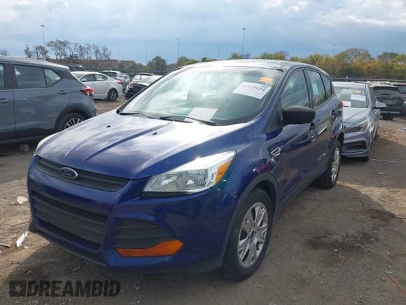 ✅ 2014 Ford Escape S • VIN: 1FMCU0F74EUA97530 • Lot: 43655124. Listed on IAAI with 193,173 mi. Free auction sales archive from the USA and detailed vehicle history report at DreamBid. Image 6.