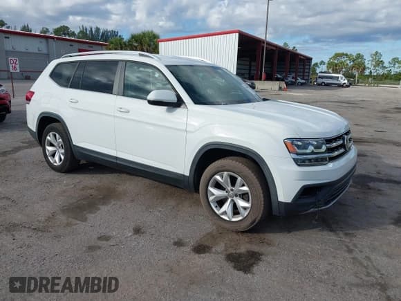 ✅ 2019 Volkswagen Atlas SE • VIN: 1V2DR2CA7KC594707 • Lot: 43801405. Listed on IAAI with 133,324 mi. Free auction sales archive from the USA and detailed vehicle history report at DreamBid. Image 1.