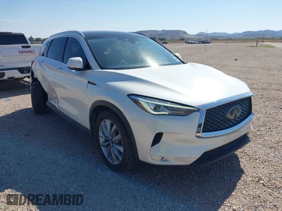 ✅ 2020 Infiniti QX50 Essential • VIN: 3PCAJ5M15LF113031 • Lot: 42851292. Wystawiony na IAAI z przebiegiem 41 094 mil. Bezpłatny archiwum sprzedaży aukcyjnych z USA i szczegółowy raport historii pojazdu na DreamBid. Zdjęcie 1.