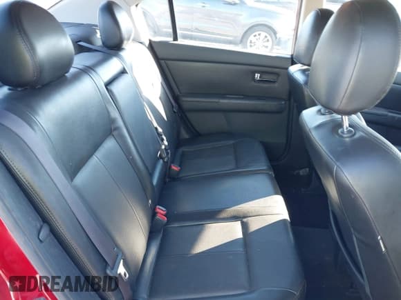 ✅ 2011 Nissan Sentra SR • VIN: 3N1AB6AP9BL701738 • Lot: 43590125. Wystawiony na IAAI z przebiegiem 102 275 mil. Bezpłatny archiwum sprzedaży aukcyjnych z USA i szczegółowy raport historii pojazdu na DreamBid. Zdjęcie 8.