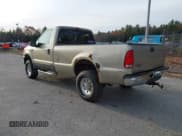 ✅ 2001 Ford F-250 XL • VIN: 1FTNF21L21EB87741 • Lot: 43591064. Wystawiony na IAAI z przebiegiem 54 724 mil. Bezpłatny archiwum sprzedaży aukcyjnych z USA i szczegółowy raport historii pojazdu na DreamBid. Zdjęcie 3.